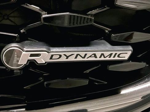 Certified 2025 Jaguar F-PACE R-Dynamic S image 32