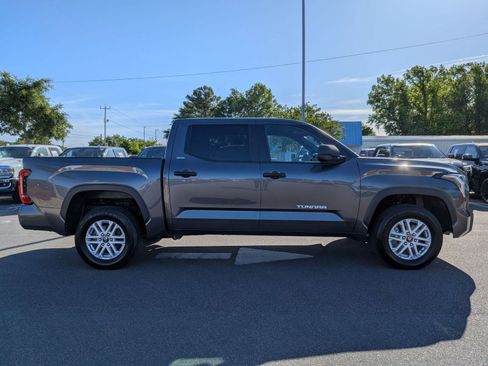 Used 2025 Toyota Tundra SR5 AWD/4WD image 2