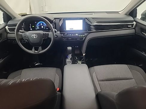 Used 2026 Toyota Camry LE FWD image 22