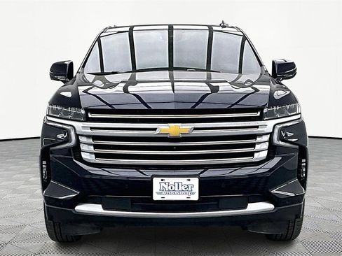Used 2024 Chevrolet Tahoe High Country image 3