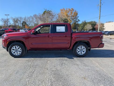 Used 2023 Nissan Frontier SV w/ SV Convenience Package image 4