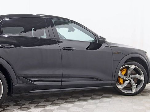 Used 2022 Audi e-tron S Prestige w/ Prestige Package image 10