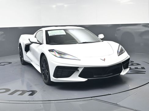 New 2026 Chevrolet Corvette Stingray Coupe w/ Battery Protection Package RWD image 3
