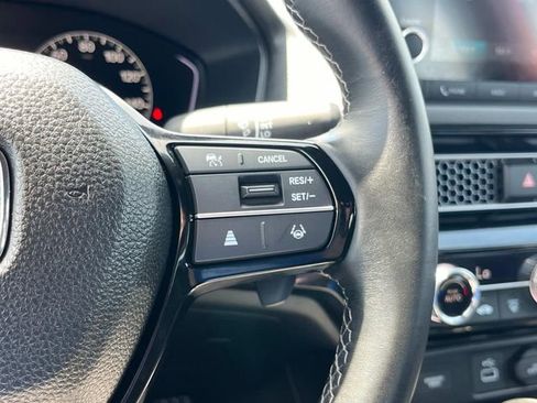 Used 2023 Honda Civic Sport image 28
