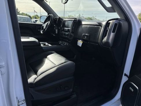 Used 2018 GMC Sierra 1500 SLT w/ All Terrain Package AWD/4WD image 29