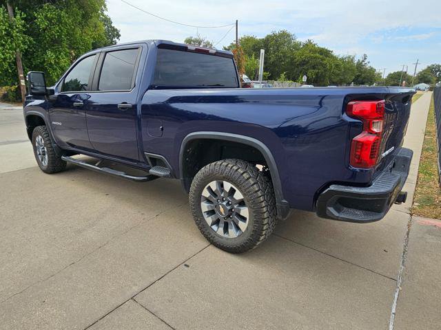 Used 2022 Chevrolet Silverado 2500 Custom w/ Custom Value Package AWD/4WD image 3
