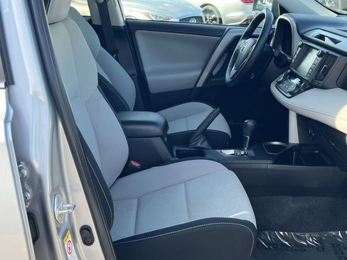 Used 2016 Toyota RAV4 XLE image 28