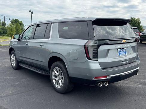 New 2026 Chevrolet Suburban Premier w/ Sun And Tow Package AWD/4WD image 3