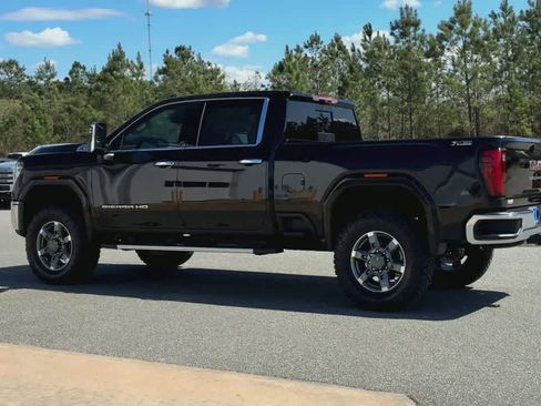 New 2026 GMC Sierra 2500 SLT w/ SLT Premium Package AWD/4WD image 6