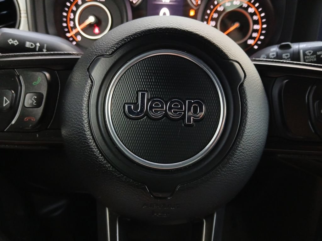 Used 2024 Jeep Wrangler Unlimited Sport AWD/4WD image 5