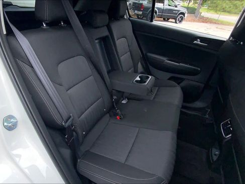 Used 2022 Kia Sportage LX FWD image 20