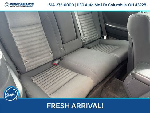 Used 2013 Dodge Challenger SXT RWD image 17