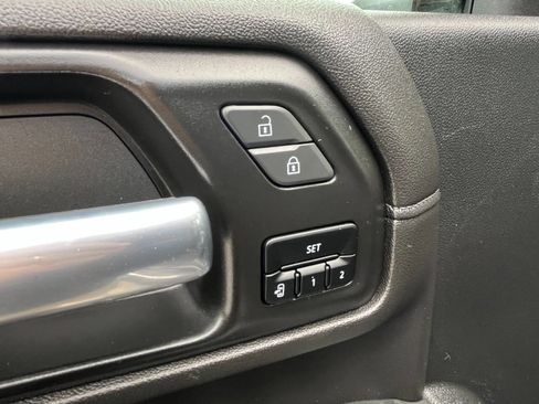 Used 2020 GMC Sierra 2500 Denali w/ Denali Ultimate Package image 25