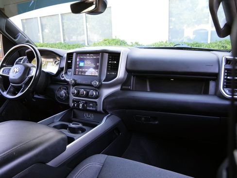 Used 2021 RAM 1500 Big Horn RWD image 7