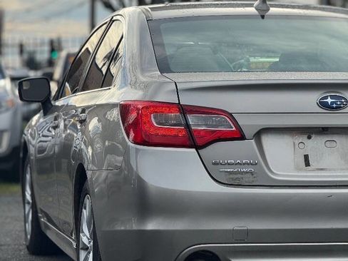 Used 2017 Subaru Legacy 2.5i Premium image 10