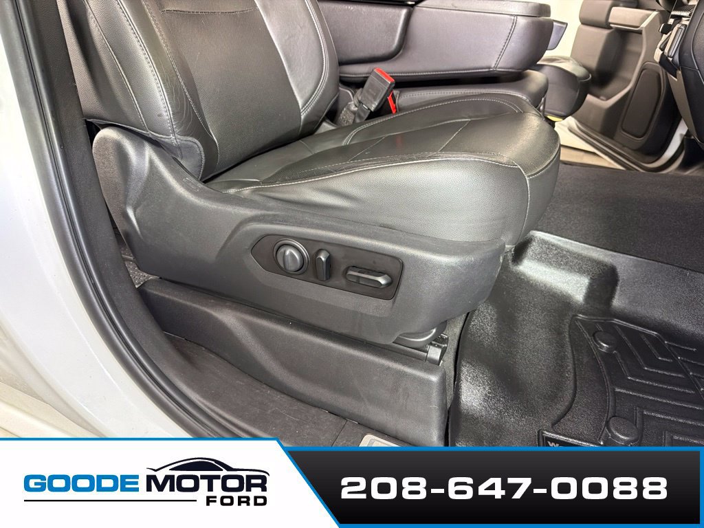 Used 2020 Chevrolet Silverado 1500 LTZ w/ Safety Package II AWD/4WD image 25