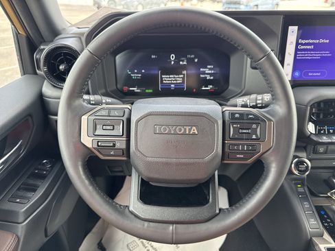 Used 2024 Toyota Land Cruiser image 11