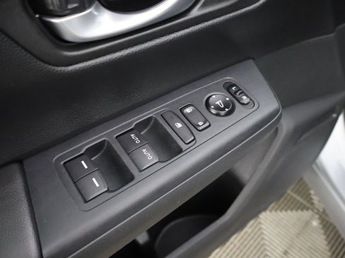 Used 2023 Honda CR-V EX image 38