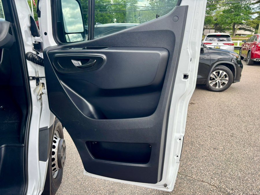 Used 2023 Mercedes-Benz Sprinter 3500 image 10