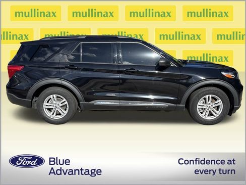 Certified 2023 Ford Explorer XLT w/ Equipment Group 202A image 4
