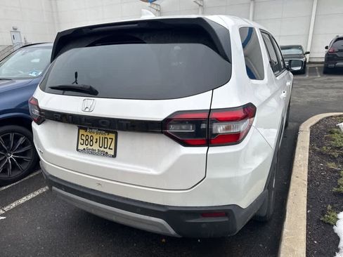 Certified 2024 Honda Pilot EX-L image 5