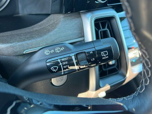 Used 2022 Kia Sorento S image 13