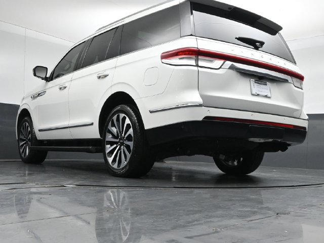 Certified 2023 Lincoln Navigator Reserve RWD image 45