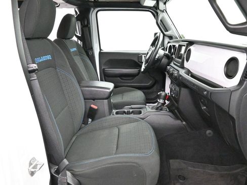 Used 2021 Jeep Wrangler Unlimited Sport AWD/4WD image 27