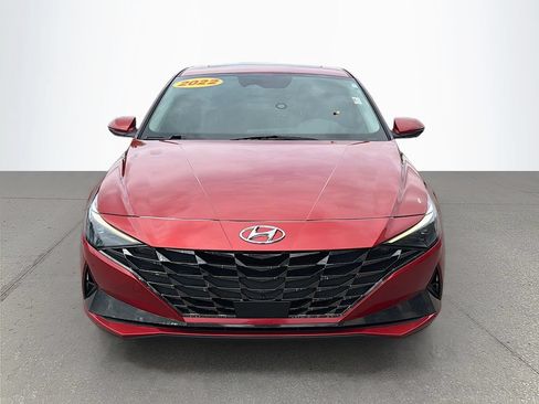 Used 2022 Hyundai Elantra Limited FWD image 9
