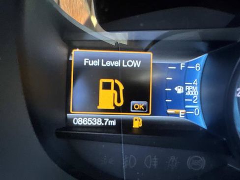 Used 2016 Ford Edge SEL w/ Equipment Group 201A AWD/4WD image 33