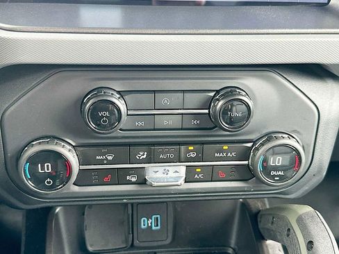 Used 2024 Ford Bronco Everglades AWD/4WD image 21