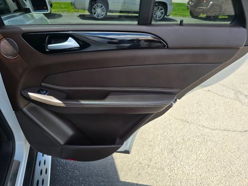 Used 2018 Mercedes-Benz GLE 350 4MATIC image 29