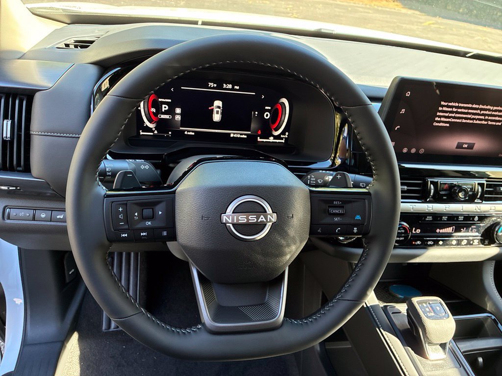 New 2026 Nissan Pathfinder SL AWD/4WD image 18