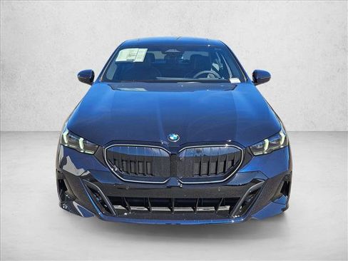 New 2026 BMW 530i w/ M Sport Package RWD image 6