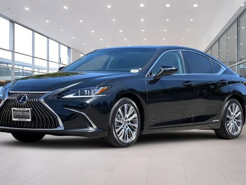 Used 2021 Lexus ES 300h w/ Premium Package image 8