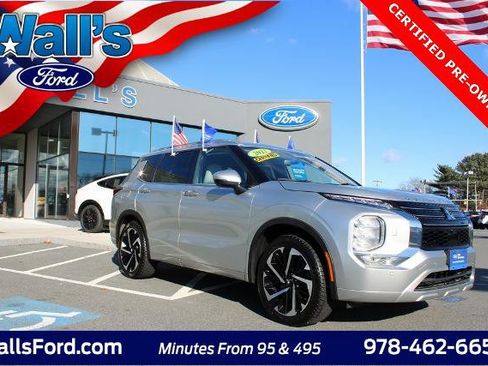 Used 2022 Mitsubishi Outlander SEL image 3