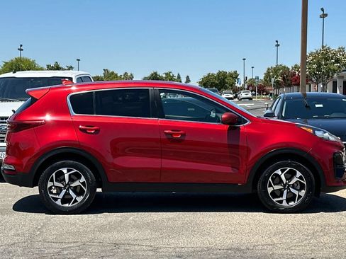 Used 2022 Kia Sportage LX FWD image 9