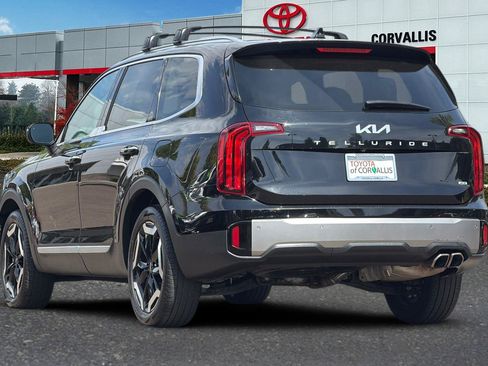 Used 2025 Kia Telluride S AWD/4WD image 6
