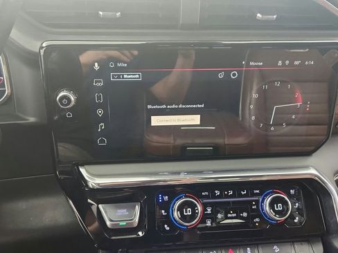 Used 2024 GMC Sierra 3500 Denali Ultimate image 33