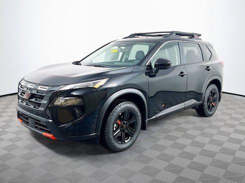 New 2026 Nissan Rogue SV AWD/4WD image 2