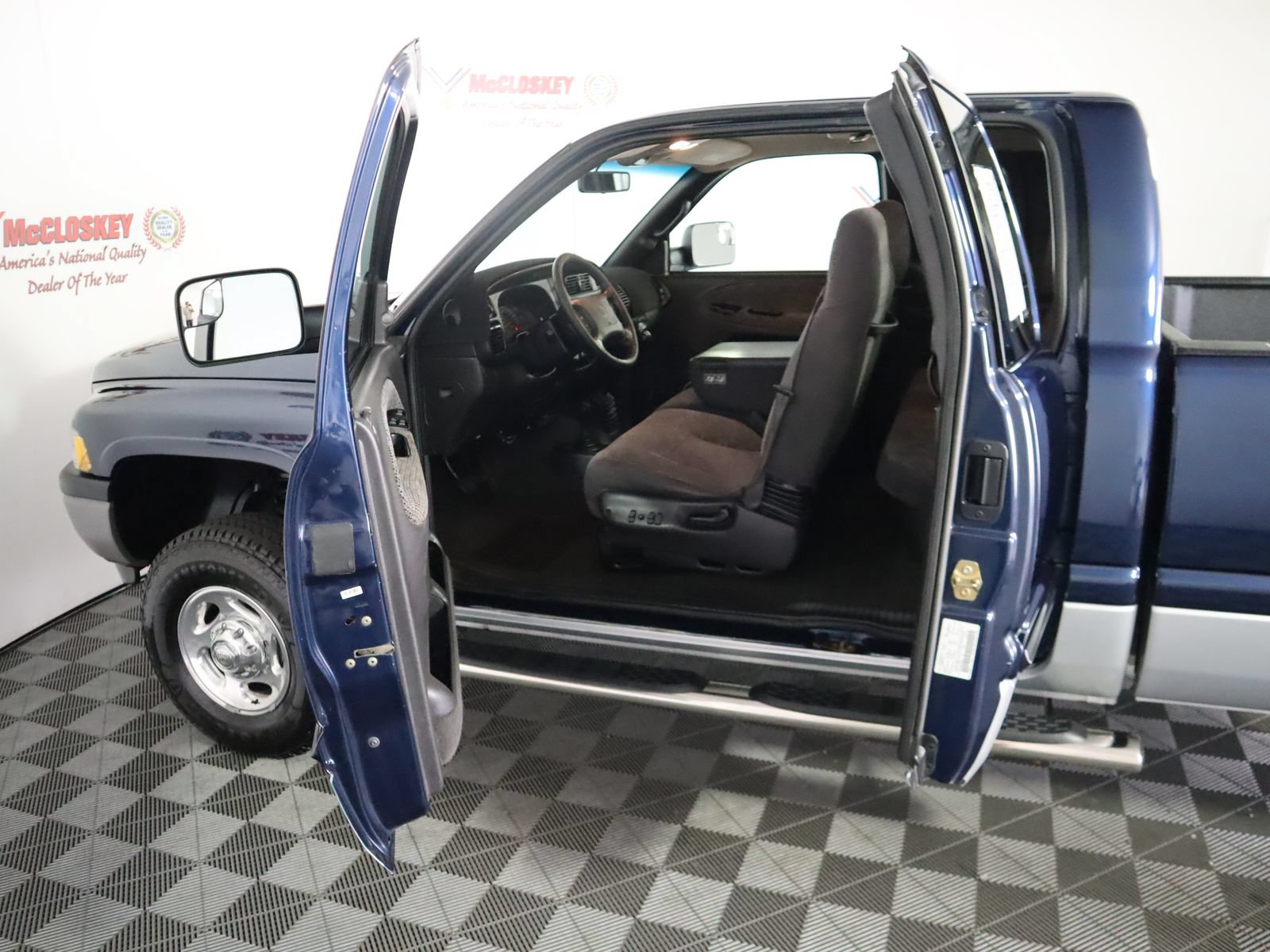 Used 2001 Dodge Ram 2500 Truck 4x4 Quad Cab image 37