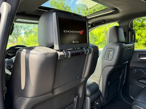 Used 2021 Dodge Durango Citadel w/ Premium Entertainment Group AWD/4WD image 23