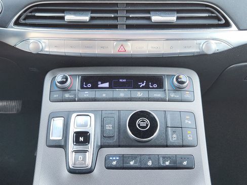 Used 2021 Hyundai Palisade Calligraphy w/ Cargo Package image 23