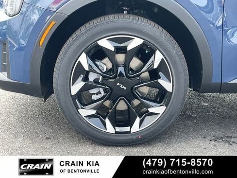 New 2025 Kia Sorento EX w/ Panoramic Sunroof Package AWD/4WD image 34