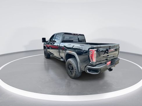 Used 2024 GMC Sierra 2500 AT4 w/ AT4 Premium Plus Package AWD/4WD image 6