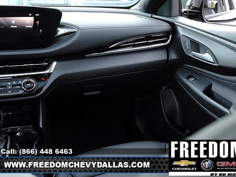 Used 2026 Buick Envista Sport Touring w/ Convenience I Package FWD image 33