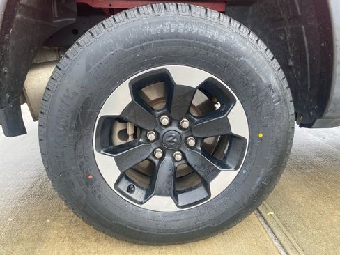 Used 2019 RAM 1500 Rebel image 27