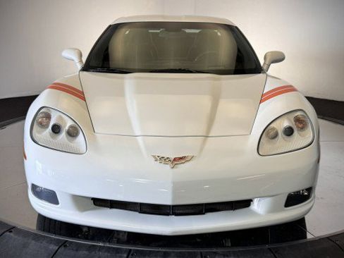Used 2011 Chevrolet Corvette Coupe w/ Preferred Equipment Group RWD image 32