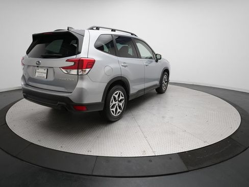 Used 2024 Subaru Forester Premium AWD/4WD image 36
