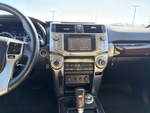 Used 2017 Toyota 4Runner Limited image 30